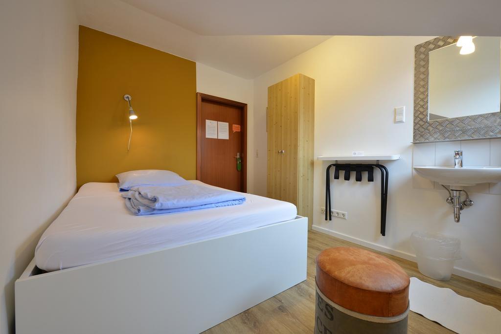 Townside Hostel *